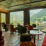 Valle De Pineta Hotell