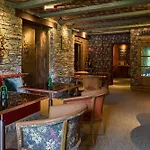Hotell Valle De Pineta *