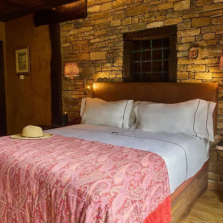 Valle De Pineta 酒店 别尔萨