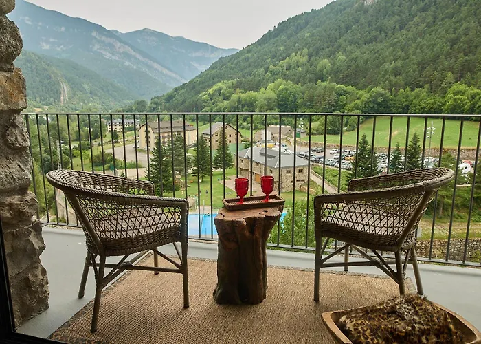 Valle De Pineta * بييلسا